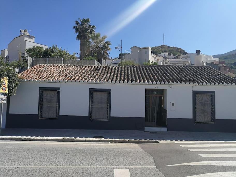 Velez, Casa La Choza Villa Vélez de Benaudalla Eksteriør bilde